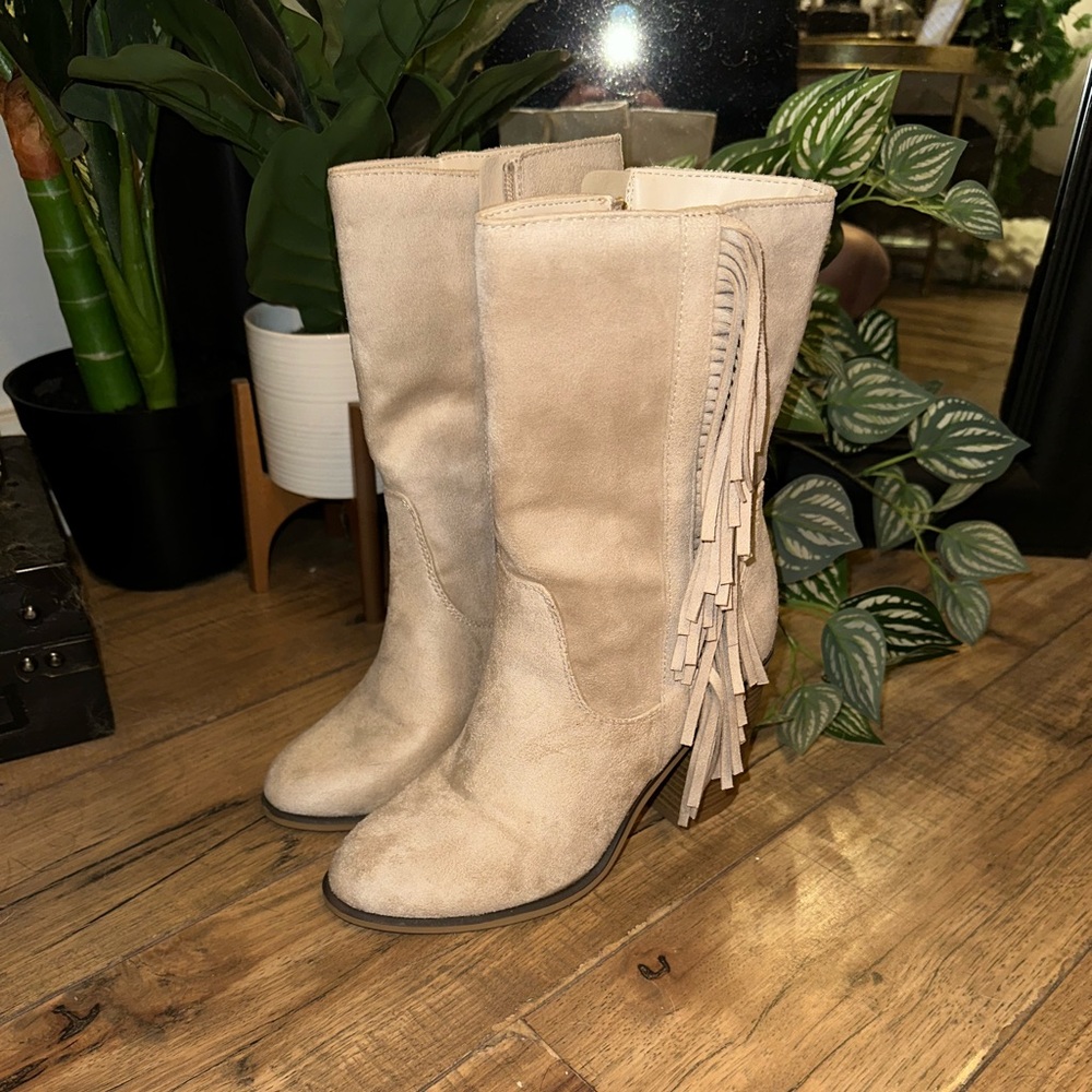 Pink Lily Tan Heeled Boots with Fringe
